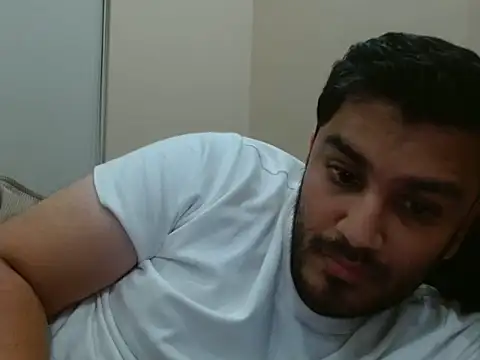 Snapshot of robintoit chatting on July 2026 06:36:01 PM robintoit online show from July 2026 06:36:01 PM