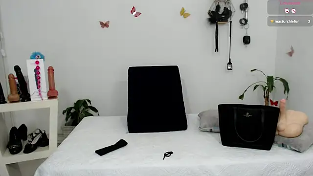 mom hot   online show from September 2025 11:22:02 PM