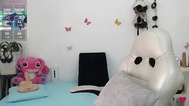 Snapshot of mom_hot__ chatting on May 2026 08:39:01 PM mom hot online show from May 2026 08:39:01 PM