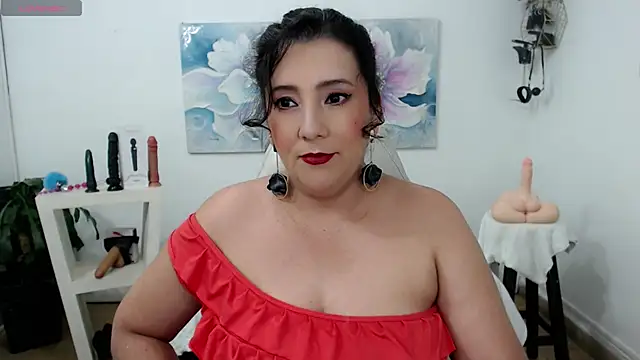mom hot   online show from February 2025 06:15:02 PM