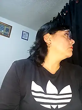 Natasha milf   online show from March 2025 01:37:01 AM