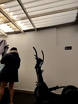 Natasha milf   online show from October 2025 12:48:01 PM