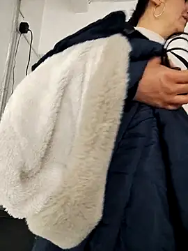 Natasha milf   online show from November 2025 12:48:02 PM