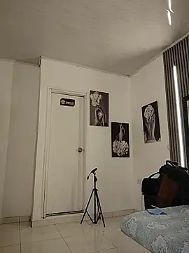 Natasha milf   online show from November 2025 12:55:02 AM