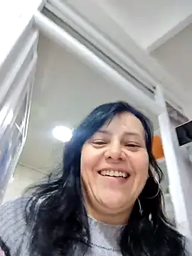 Natasha milf   online show from November 2025 01:14:02 PM