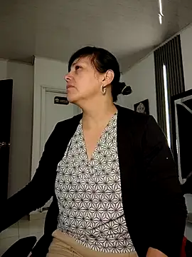 Natasha milf   online show from November 2025 12:39:01 PM