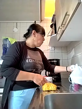 Natasha milf   online show from March 2026 12:47:01 PM