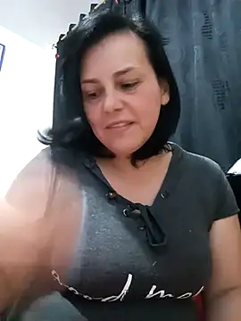 Natasha milf   online show from March 2025 06:18:01 PM