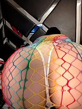 Natasha milf   online show from April 2026 09:39:33 PM