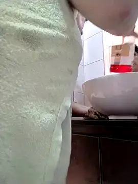 Natasha milf   online show from February 2026 12:51:02 AM