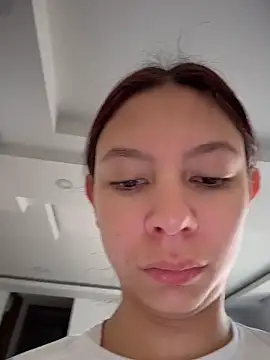 Bonniepark online show from March 2026 05:03:01 PM