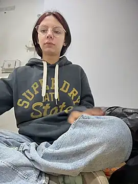 Bonniepark online show from March 2026 01:53:01 AM