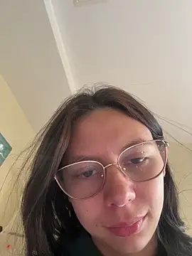 Bonniepark online show from November 2025 12:31:02 PM