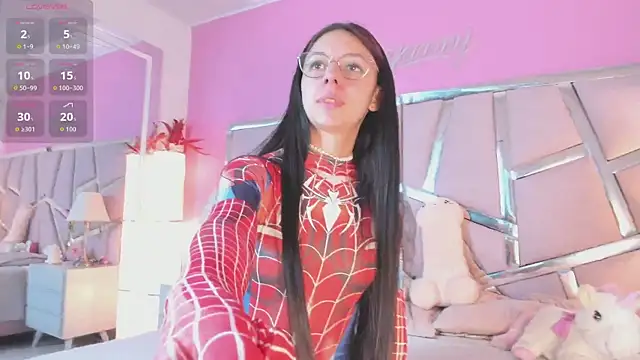 Bonniepark online show from April 2026 05:04:01 PM