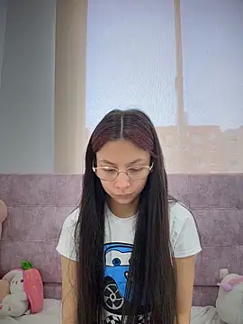 Bonniepark online show from March 2026 05:07:01 PM