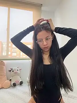 Bonniepark online show from January 2026 01:06:02 PM