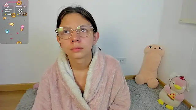 Bonniepark online show from November 2025 10:30:01 AM