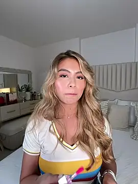 laura 02 online show from June 2026 11:36:02 PM