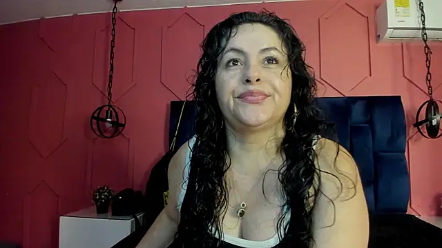 hanny milf online show from May 2026 11:41:01 AM