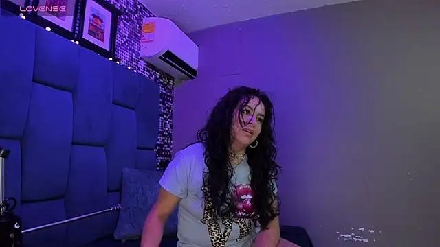 hanny milf online show from November 2025 11:33:01 AM