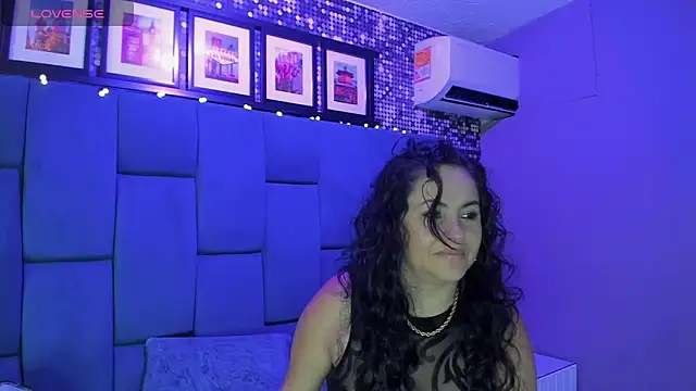 hanny milf online show from November 2025 11:47:02 AM