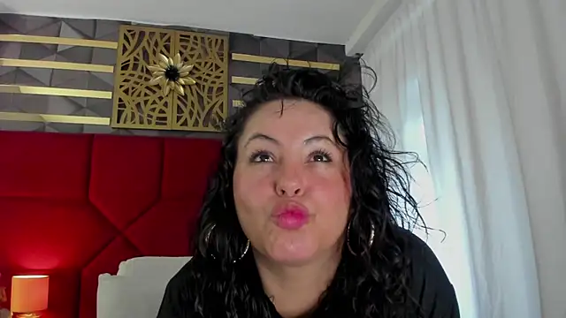 hanny milf online show from June 2026 12:10:02 PM