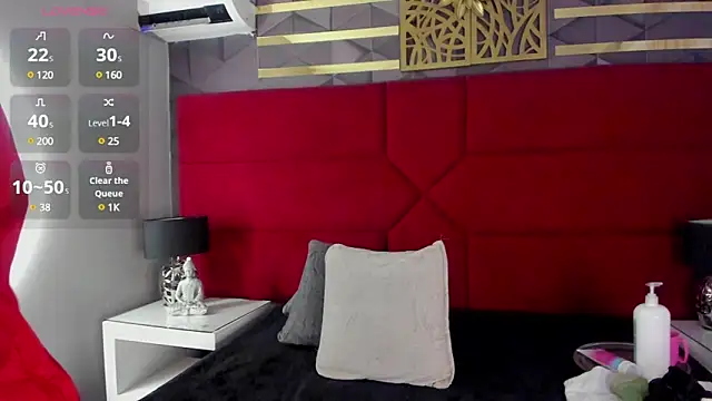 Snapshot of hanny_milf chatting on March 2025 03:29:02 PM hanny milf online show from March 2025 03:29:02 PM