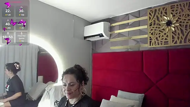 hanny milf online show from February 2026 02:22:01 AM