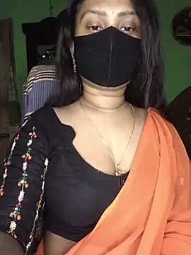 Idhika Paul online show from May 2026 05:01:02 PM