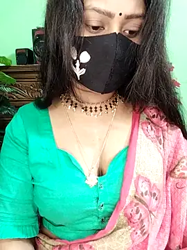 Idhika Paul online show from January 2026 03:26:01 PM