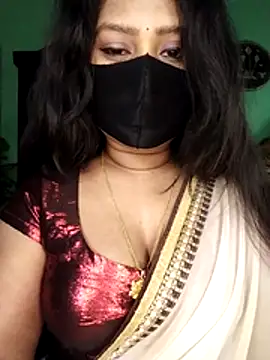 Snapshot of Idhika_Paul chatting on April 2026 12:45:02 AM Idhika Paul online show from April 2026 12:45:02 AM