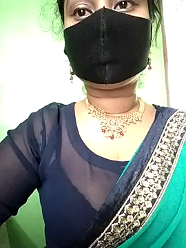 Snapshot of Idhika_Paul chatting on April 2026 04:13:02 AM Idhika Paul online show from April 2026 04:13:02 AM