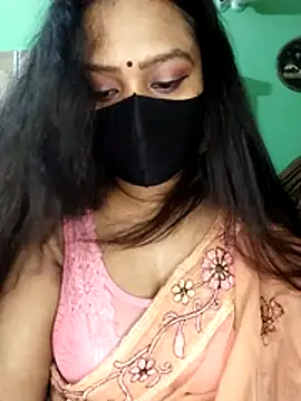 Idhika Paul online show from April 2026 02:53:01 PM