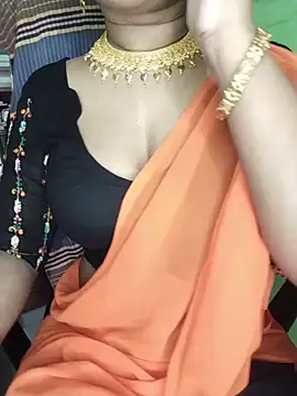 Idhika Paul online show from May 2026 05:20:02 PM