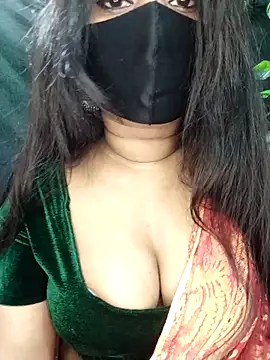 Idhika Paul online show from November 2025 08:26:02 AM