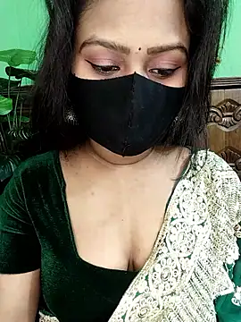 Idhika Paul online show from January 2026 12:56:01 PM