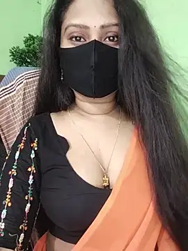 Idhika Paul online show from May 2026 11:05:01 PM