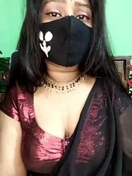 Idhika Paul online show from January 2026 02:04:02 AM