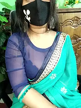 Idhika Paul online show from January 2026 03:29:02 PM