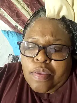 Snapshot of HOTSUGARX5 chatting on December 2024 09:43:01 PM HOTSUGARX5 online show from December 2024 09:43:01 PM