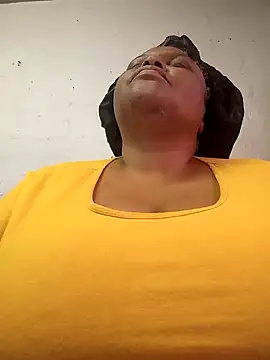 Snapshot of HOTSUGARX5 chatting on January 2025 10:00:02 AM HOTSUGARX5 online show from January 2025 10:00:02 AM