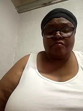 Snapshot of HOTSUGARX5 chatting on March 2025 12:57:01 PM HOTSUGARX5 online show from March 2025 12:57:01 PM