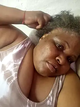 Snapshot of HOTSUGARX5 chatting on January 2025 03:07:01 PM HOTSUGARX5 online show from January 2025 03:07:01 PM