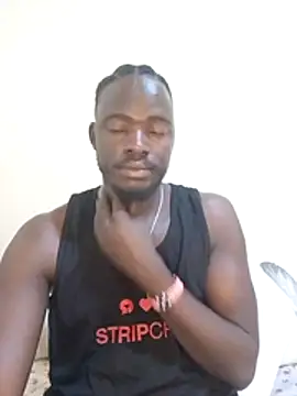 MaskedGQ online show from November 2025 02:00:02 PM