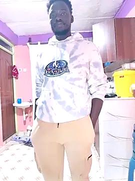 MaskedGQ online show from October 2025 04:18:01 PM