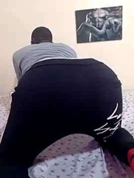 MaskedGQ online show from November 2025 09:53:02 AM