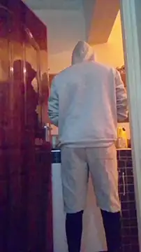 MaskedGQ online show from November 2025 05:06:01 PM