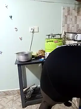 MaskedGQ online show from February 2026 02:47:01 PM