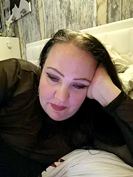 Black Angel24 online show from November 2025 05:50:01 PM