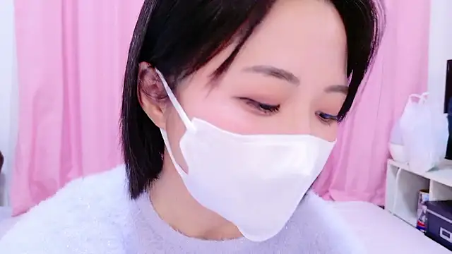 Snapshot of Nonchan_ chatting on October 2025 11:40:02 AM Nonchan online show from October 2025 11:40:02 AM
